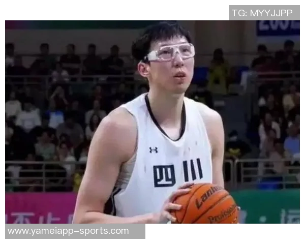 热身赛精彩回顾周琦孙铭徽双双发威四川全运男篮力克璞园柏力力